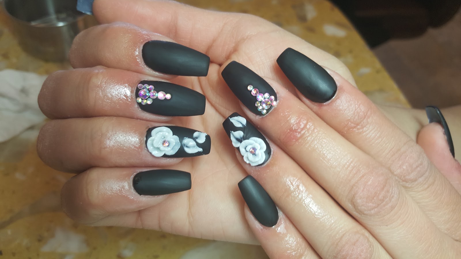 Kay's Nails & Spa East Side( Belmont Shopping Center ) nail photo 7